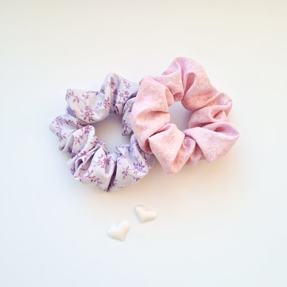 Scrunchie - Sweet Dreams (Baby Pink or Lilac)